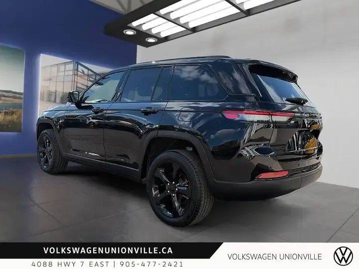 Jeep Grand Cherokee 2025 photo 4