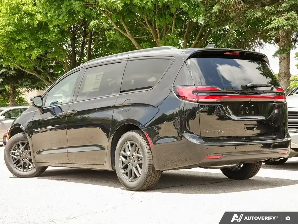Chrysler Pacifica