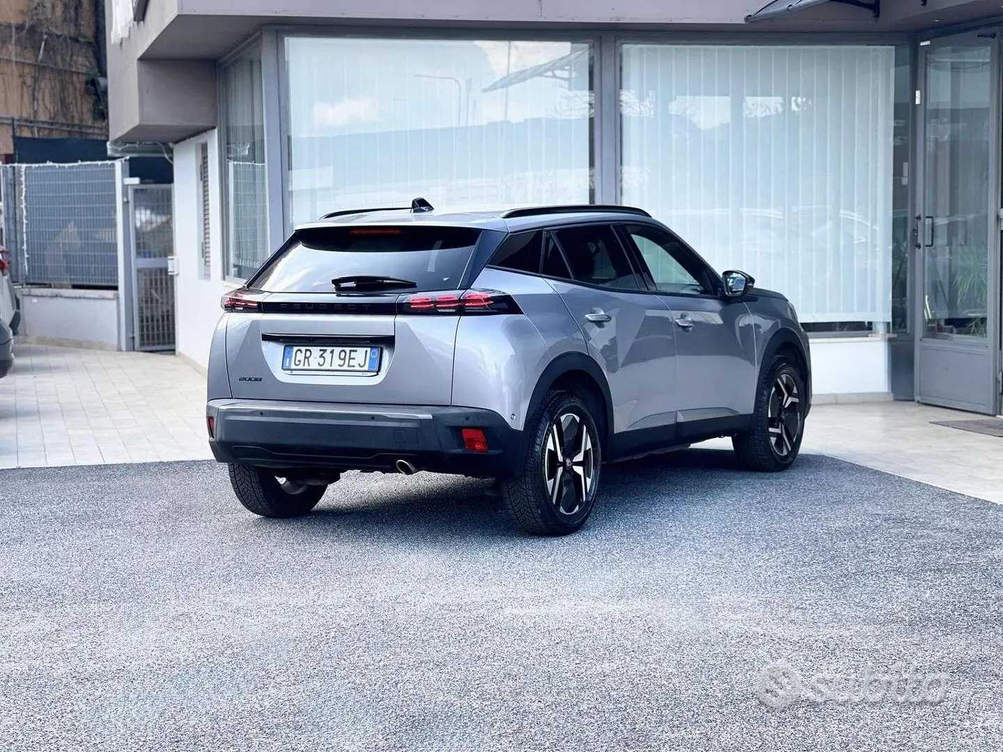 Peugeot 2008 2023 photo 5
