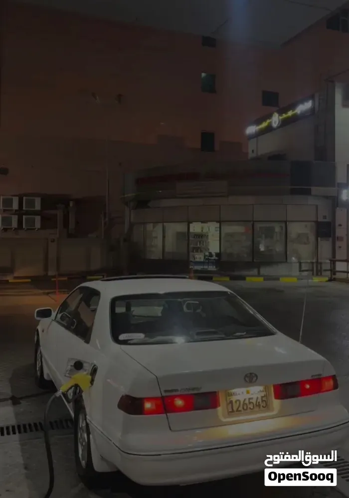 Toyota Camry 1999 photo 2