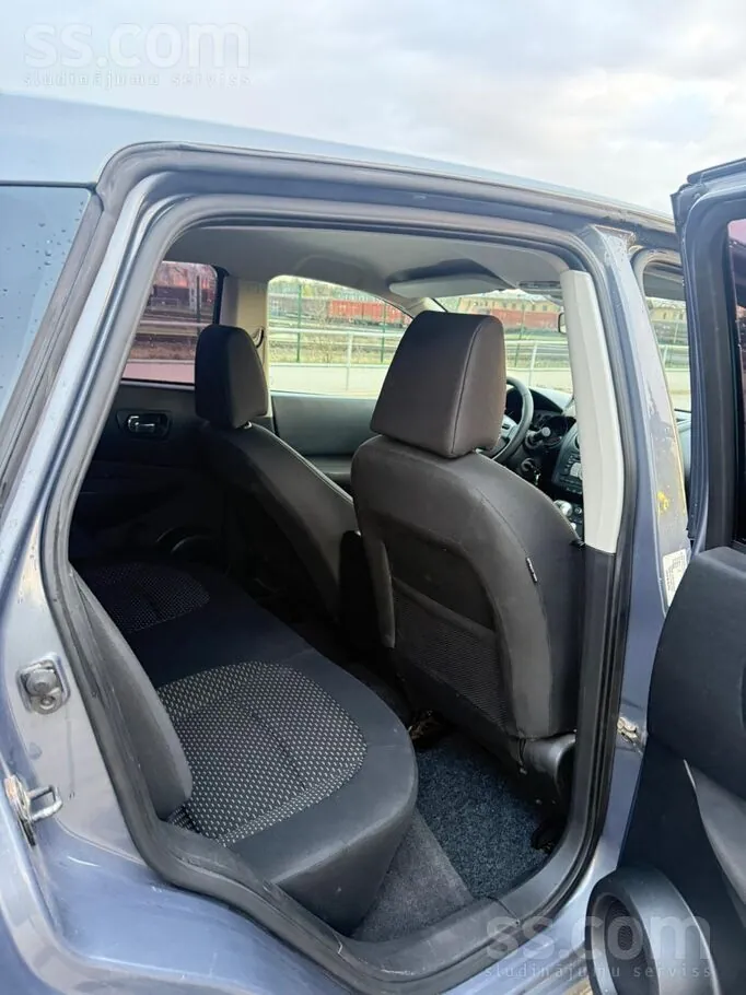 Nissan Qashqai 2008 photo 4