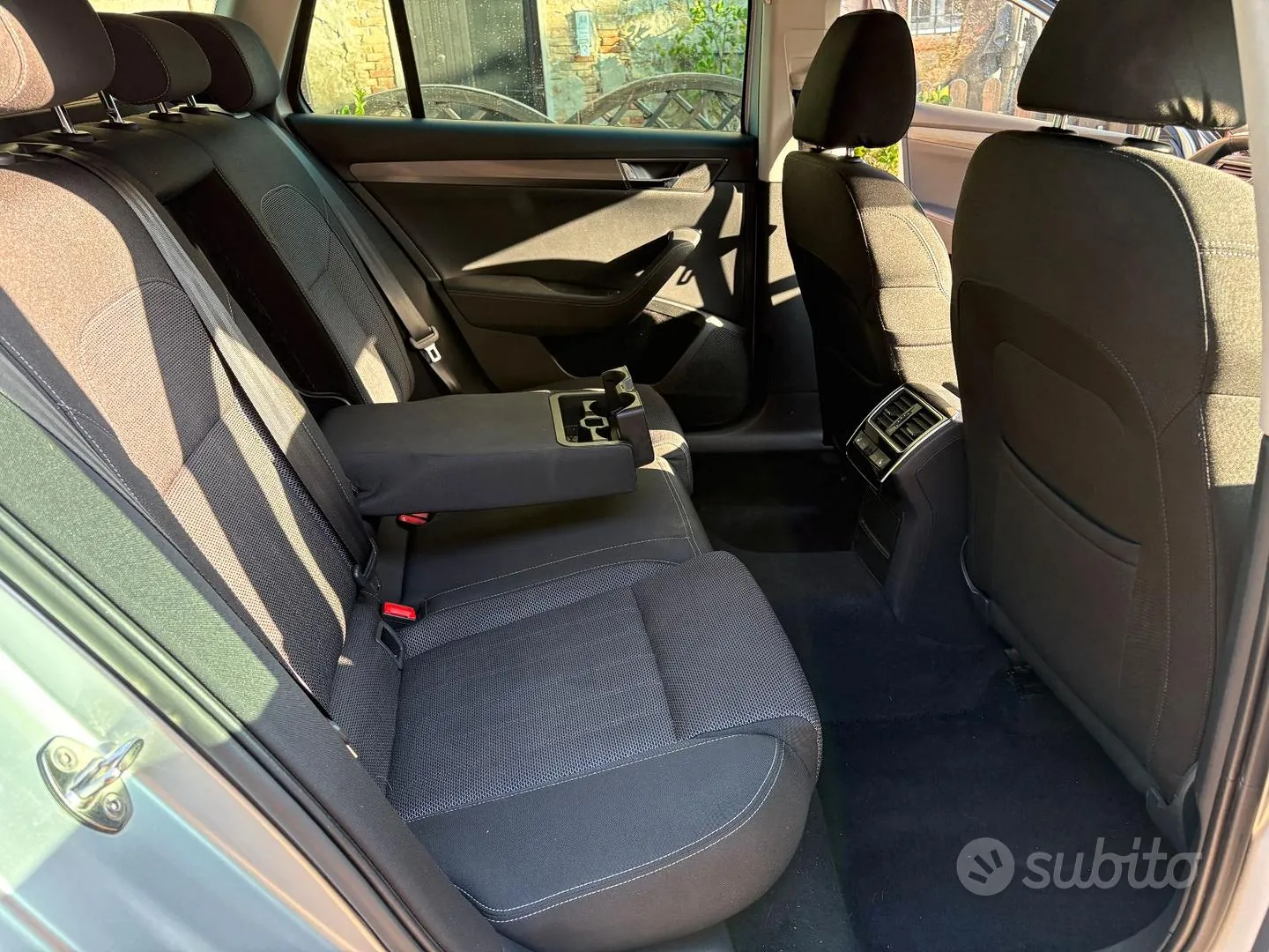 Skoda Superb 2020 photo 3