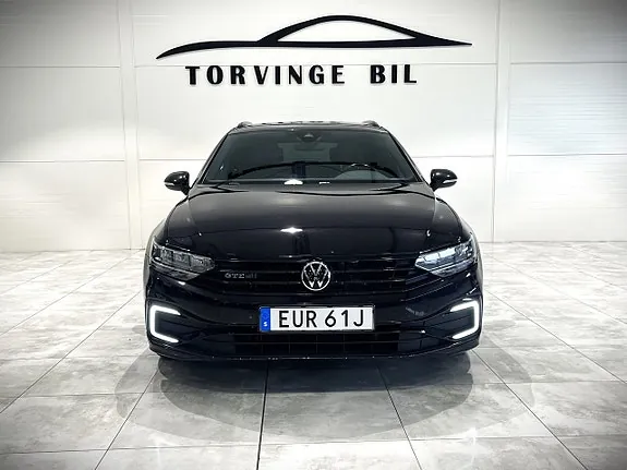 Volkswagen Passat 2023 photo 4