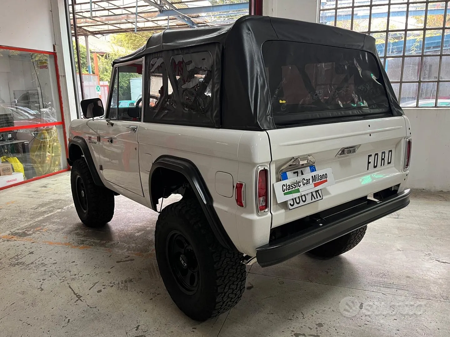 Ford Bronco 1970 photo 5