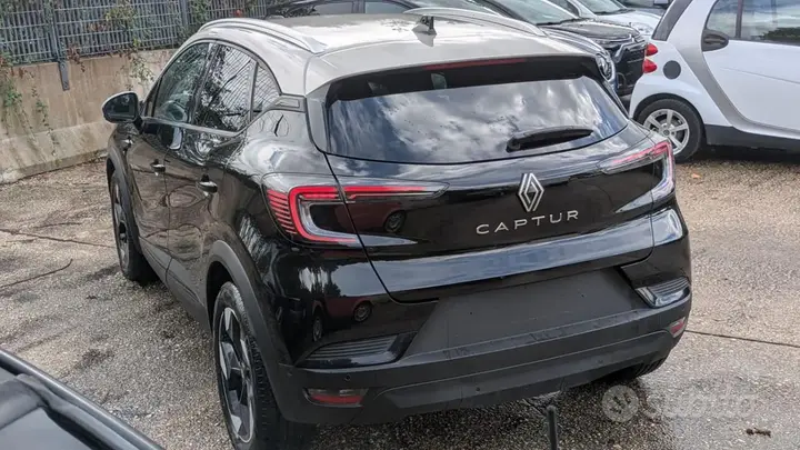 Renault Captur 2025 photo 4