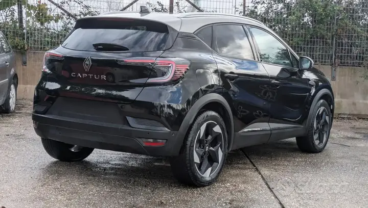 Renault Captur 2025 photo 3