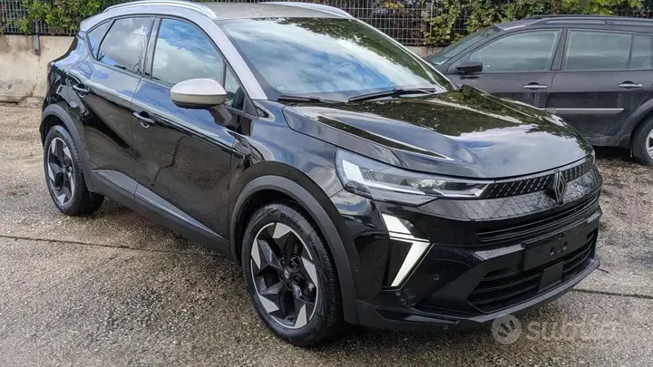 Renault Captur 2025 photo 2
