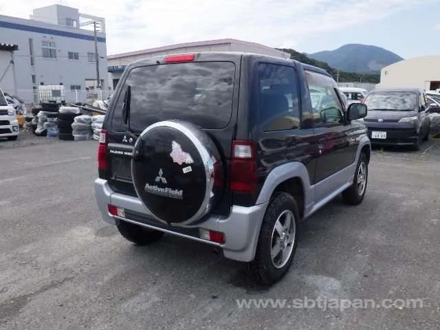 Mitsubishi Pajero Mini 2007 photo 4