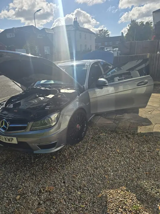 Mercedes-Benz C-Class 2011 photo 4