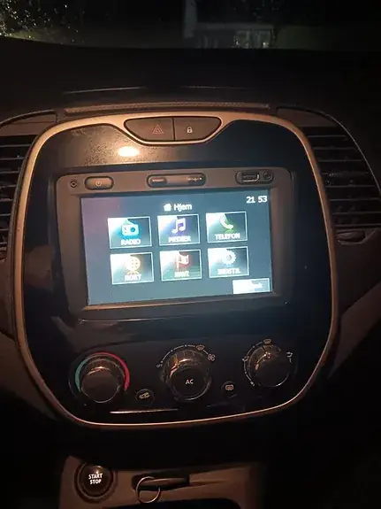 Renault Captur 2014 photo 2