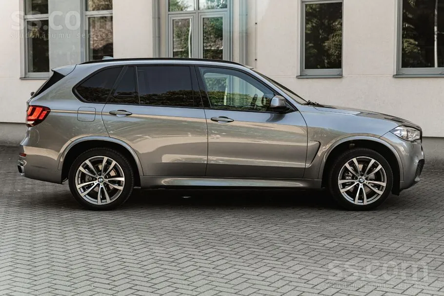 BMW X5 2017 photo 5