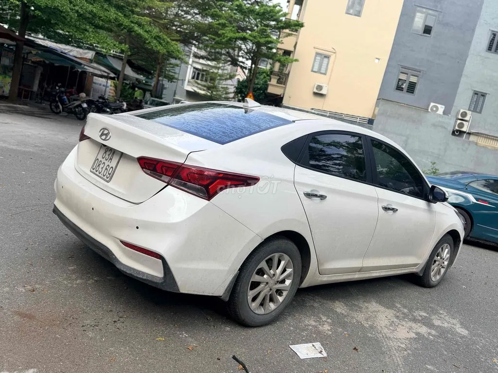 Hyundai Accent 2019 photo 3