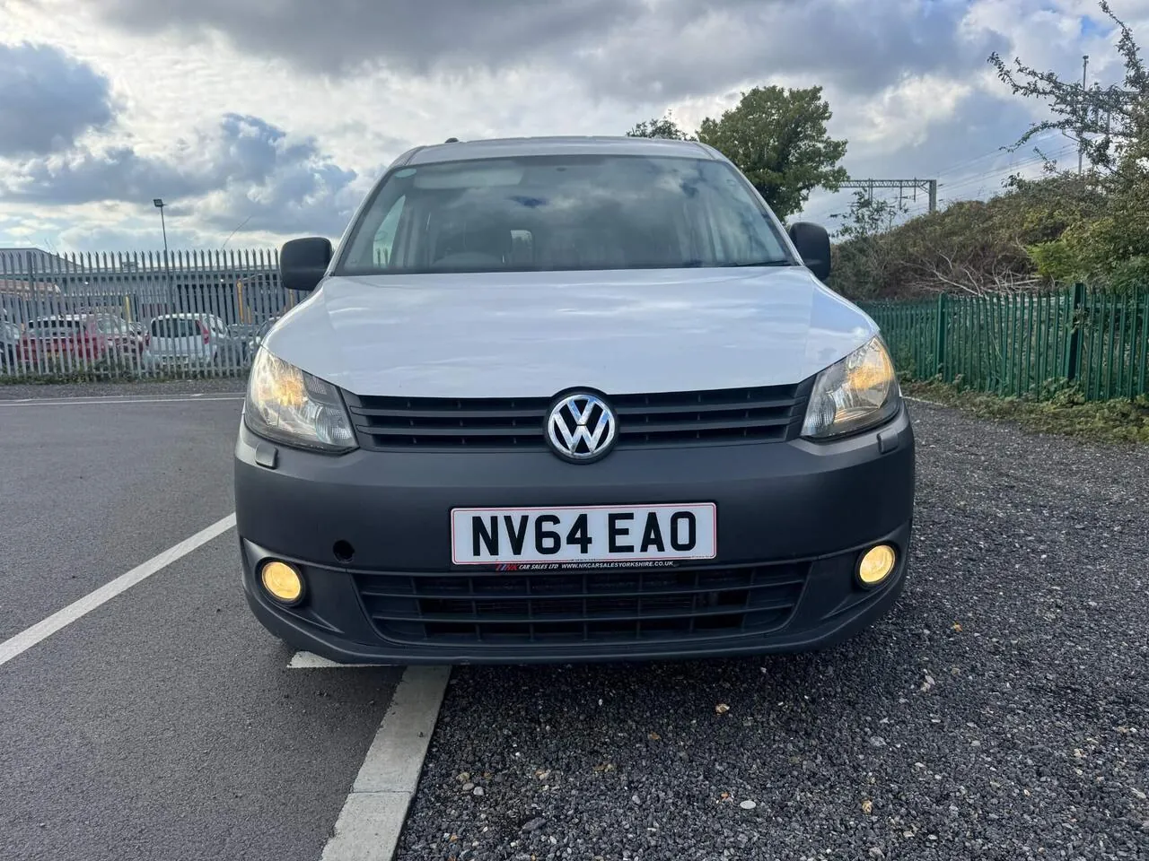 Volkswagen Caddy Maxi 2014 photo 2