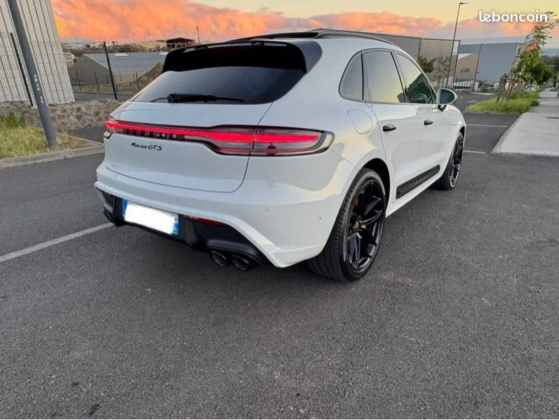 Porsche Macan 2022 photo 2