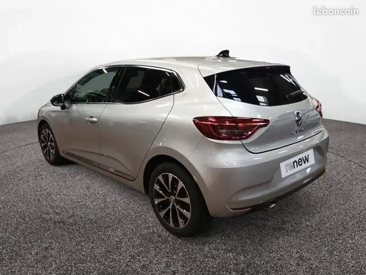 Renault Clio 2023 photo 3