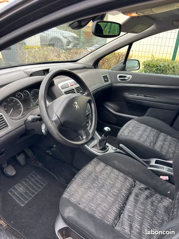 Peugeot 307 2003 photo 3