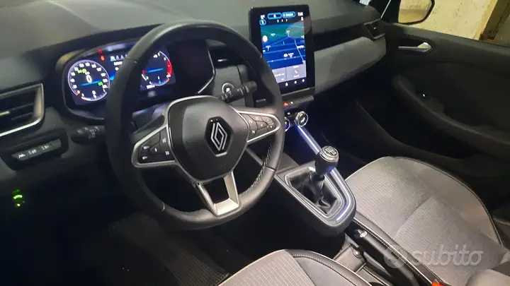 Renault Clio 2024 photo 5