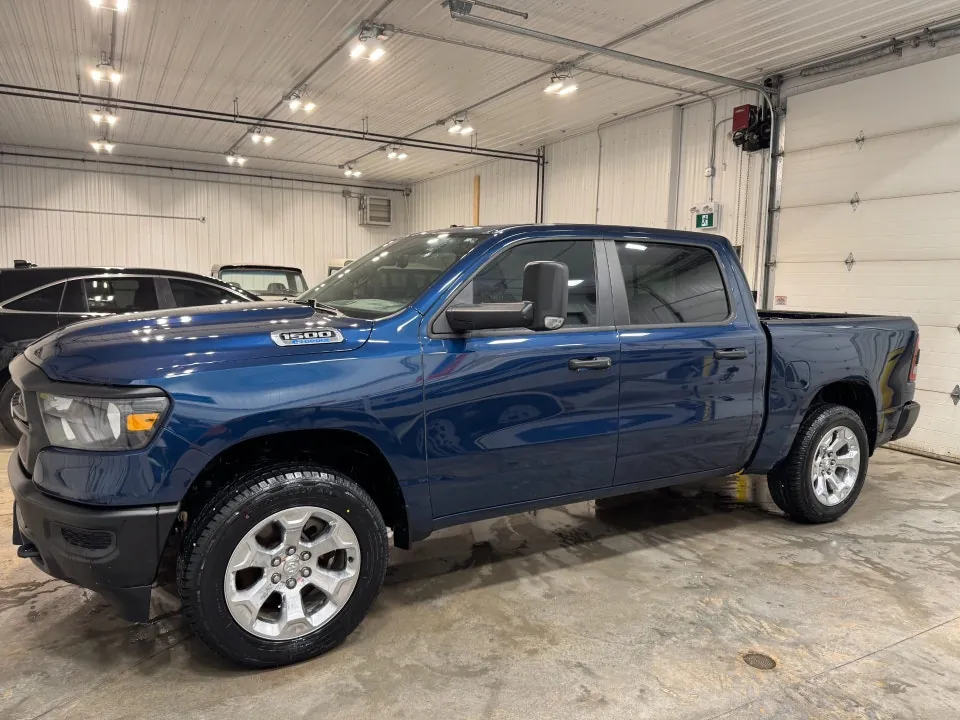 Ram 1500 2023 photo 2