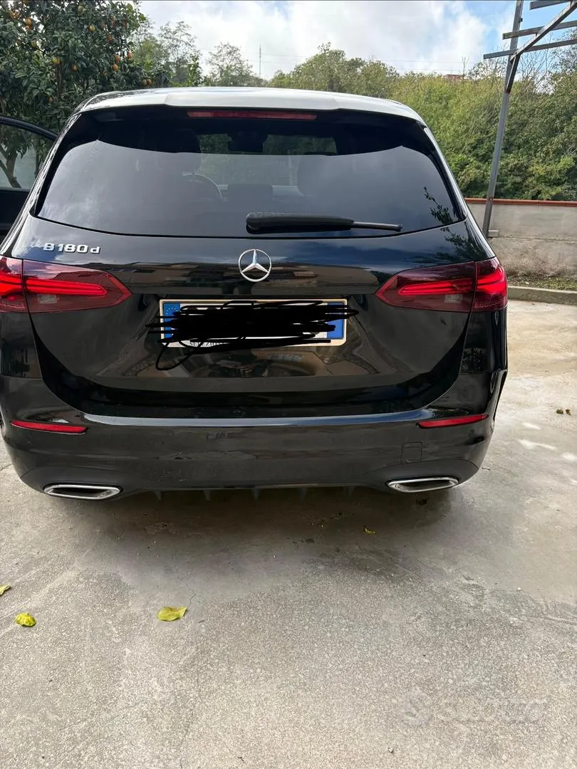 Mercedes-Benz B-Class 2024 photo 3