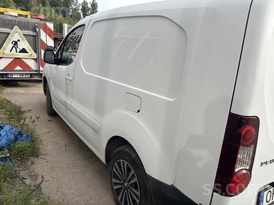 Peugeot Partner 2018 photo 2