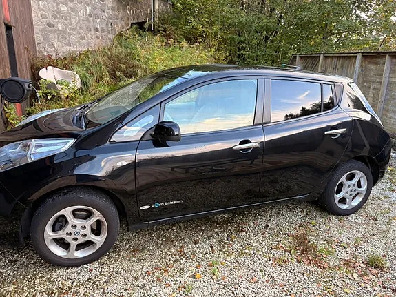 Nissan Leaf 2013 photo 3