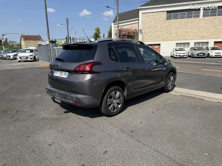 Peugeot 2008 2018 photo 5