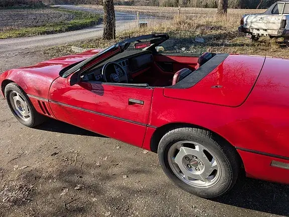 Chevrolet Corvette 1986 photo 4
