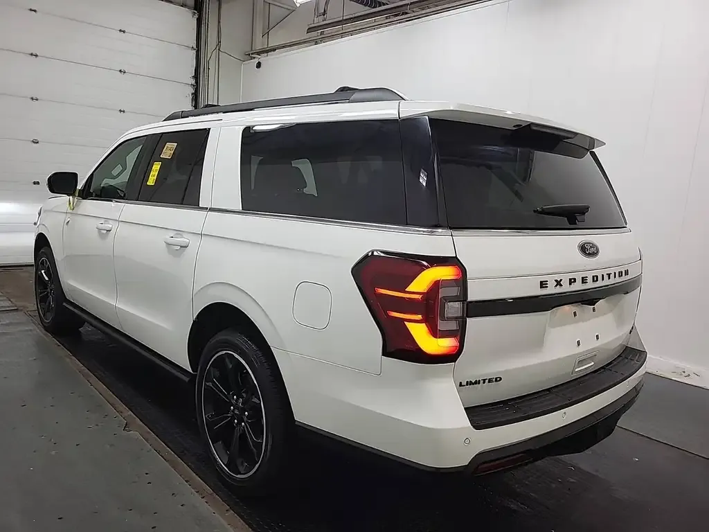 Ford Expedition 2022 photo 4