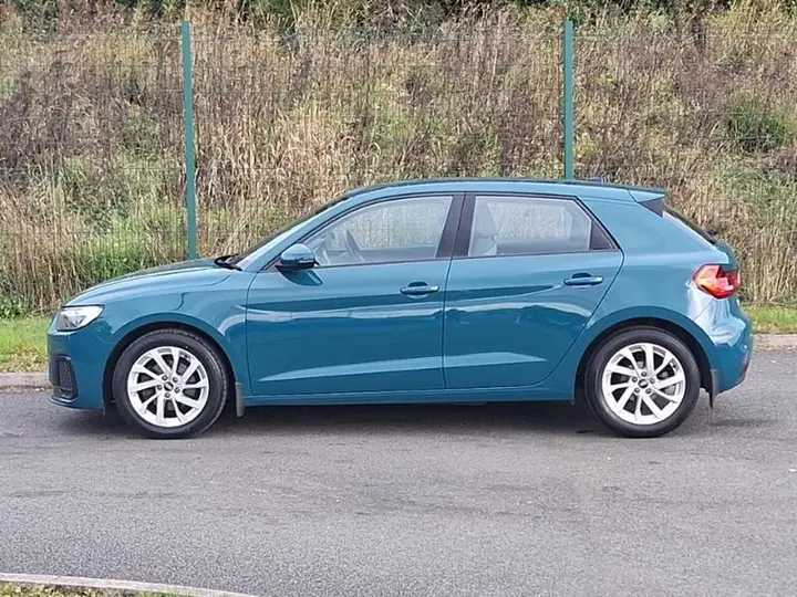 Audi A1 2020 photo 4