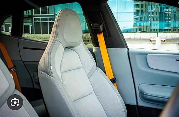 Polestar 4 2025 photo 4