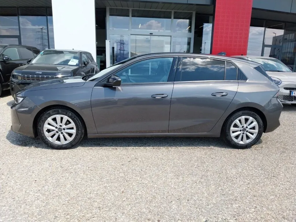 Opel Astra 2025 photo 3