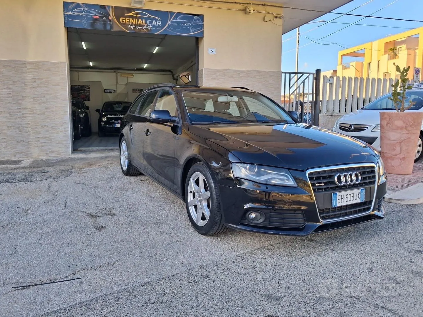 Audi A4 2011 photo 3