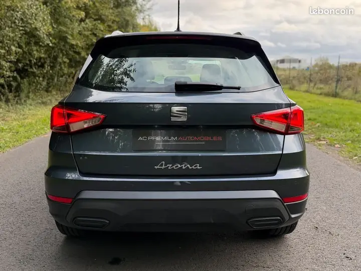 Seat Arona 2023 photo 5