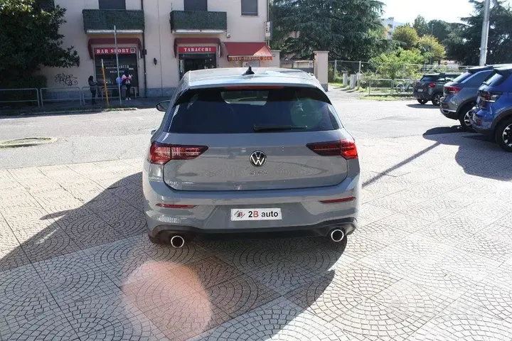 Volkswagen Golf 2023 photo 4