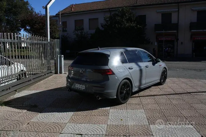 Volkswagen Golf 2023 photo 5