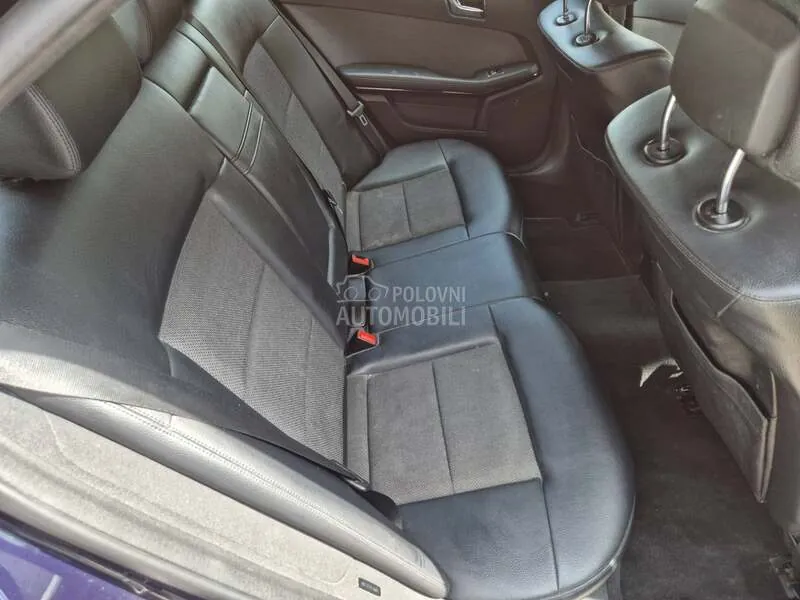 Mercedes-Benz E 220 2010 photo 4