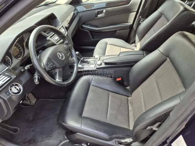 Mercedes-Benz E 220 2010 photo 3