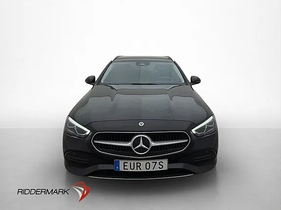 Mercedes-Benz C300 2023 photo 2