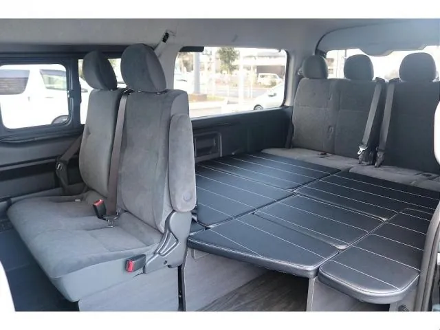Toyota Hiace Wagon 2026 photo 2