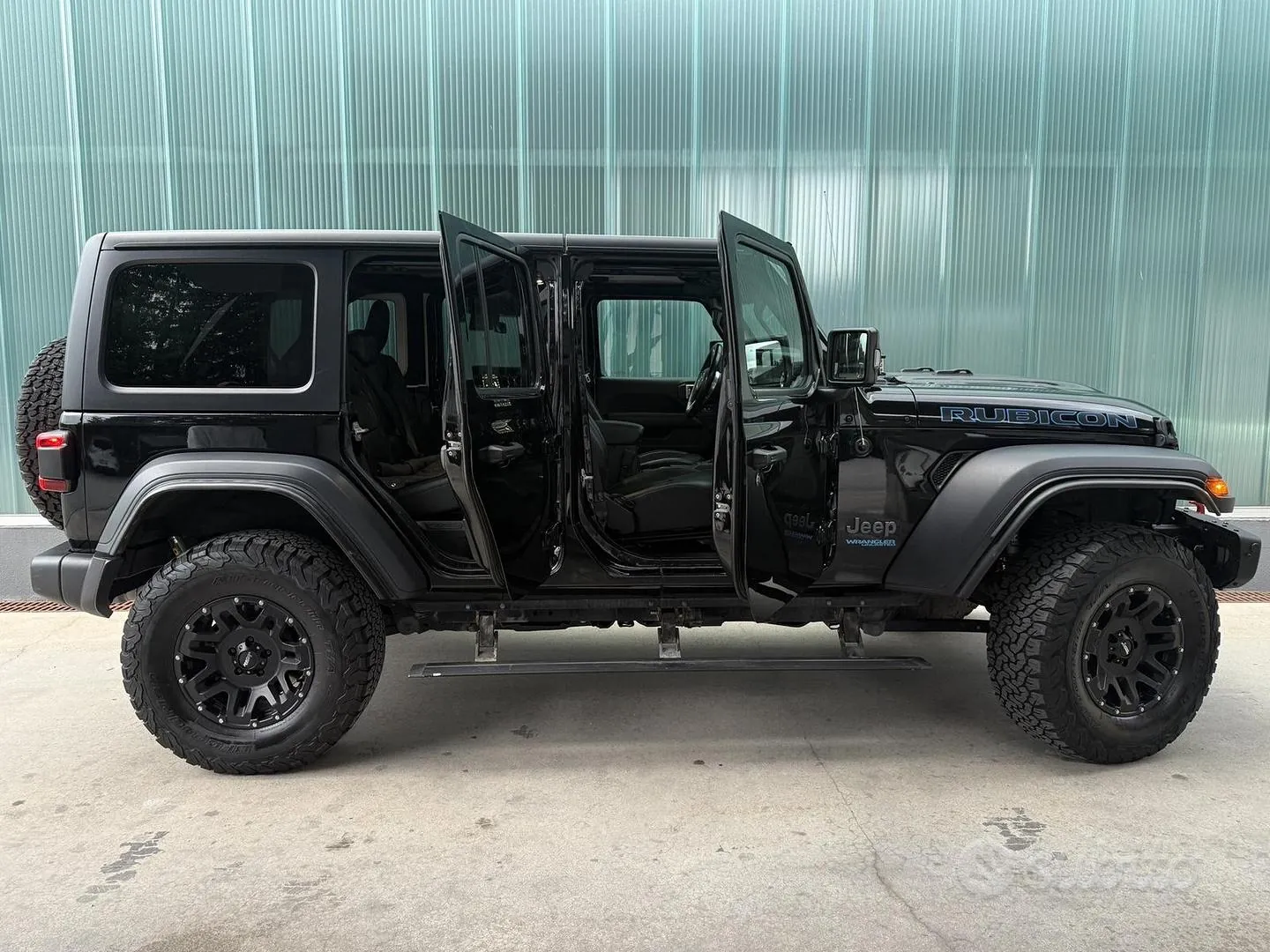 Jeep Wrangler 2022 photo 2