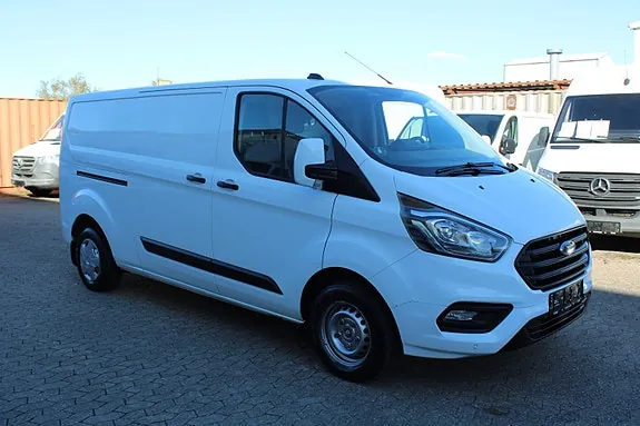 Ford Transit Custom 2022 photo 2