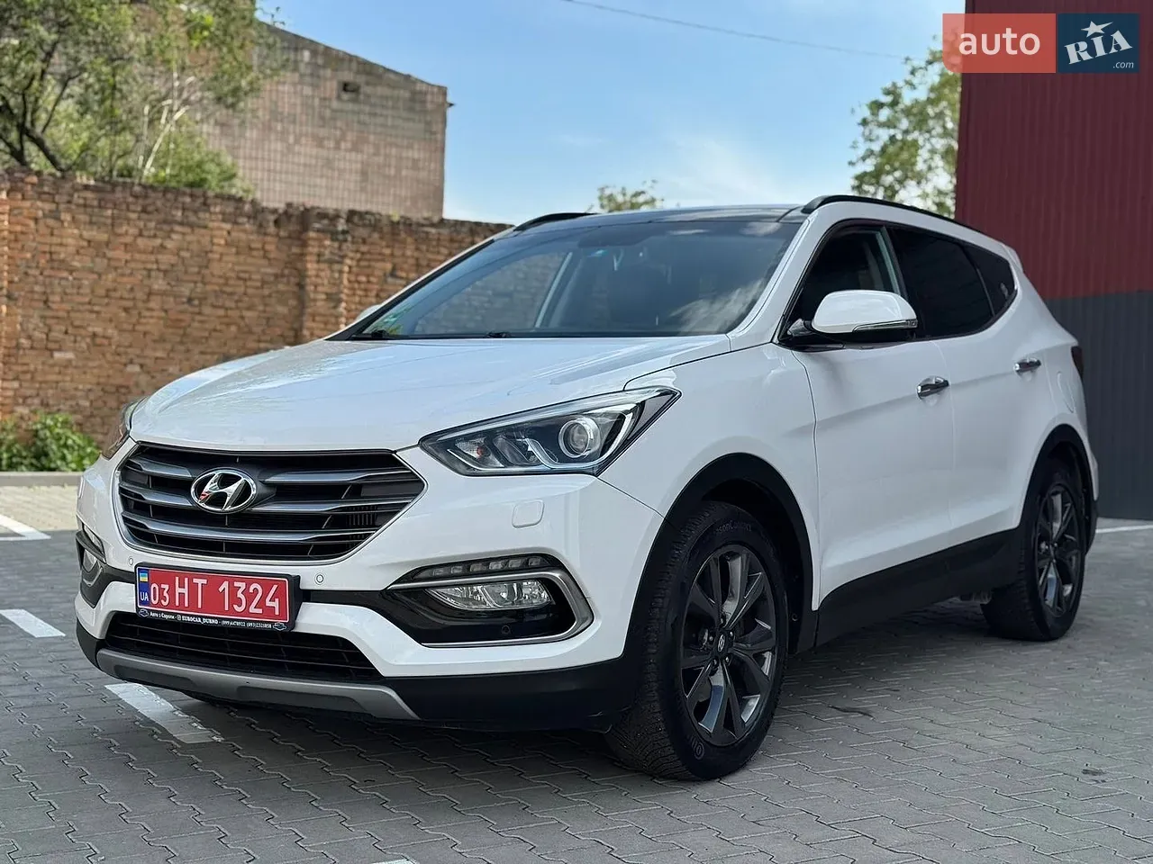 Hyundai Santa Fe 2015 photo 2