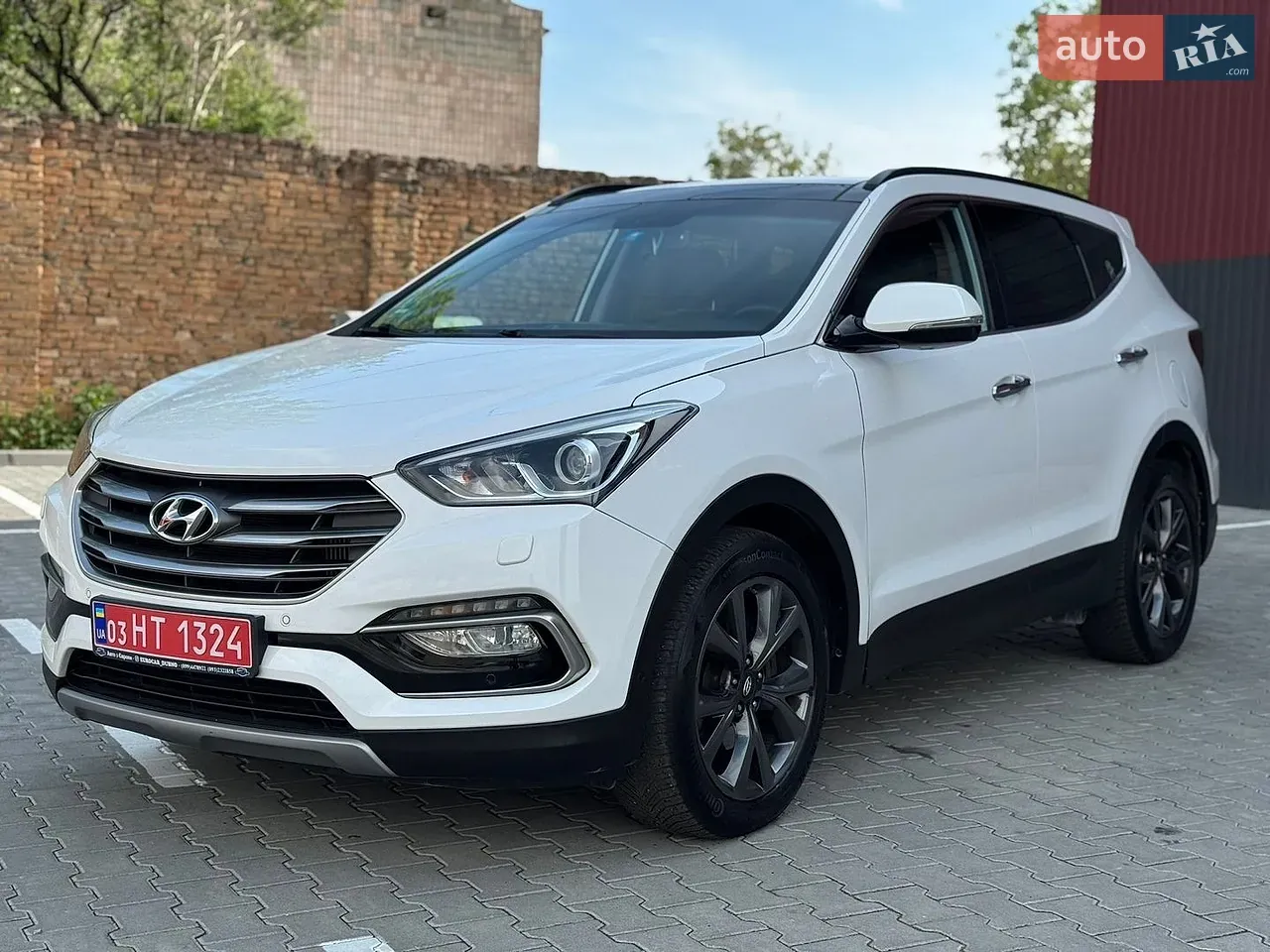 Hyundai Santa Fe 2015 photo 4