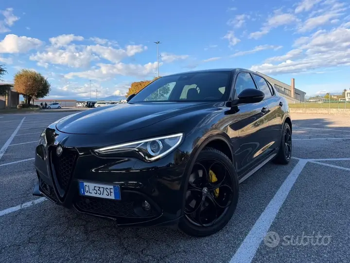 Alfa Romeo Stelvio 2022 photo 2