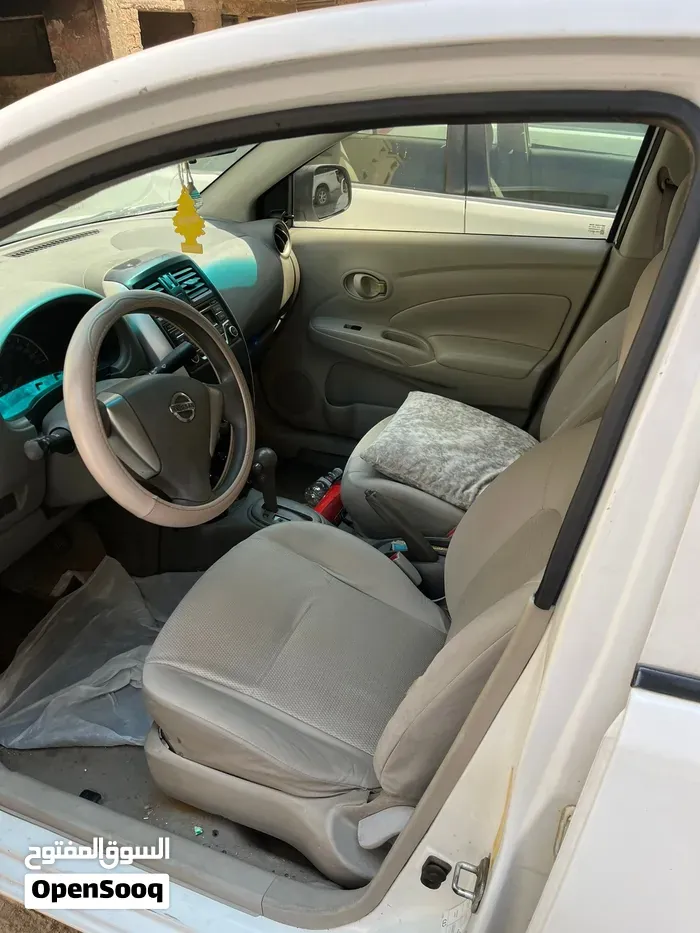 Nissan Sunny