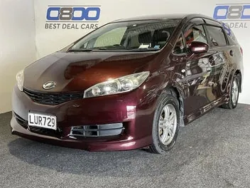 Toyota Wish 2010 photo 4