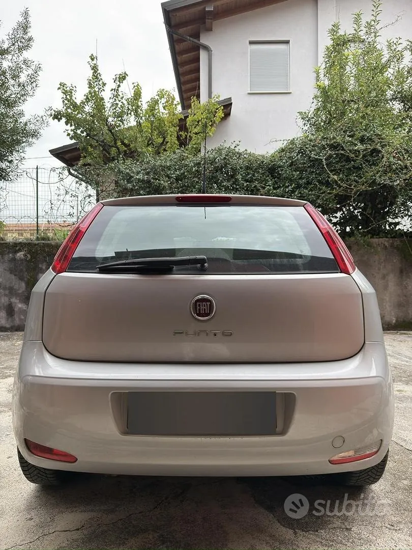 Fiat Punto 2014 photo 3