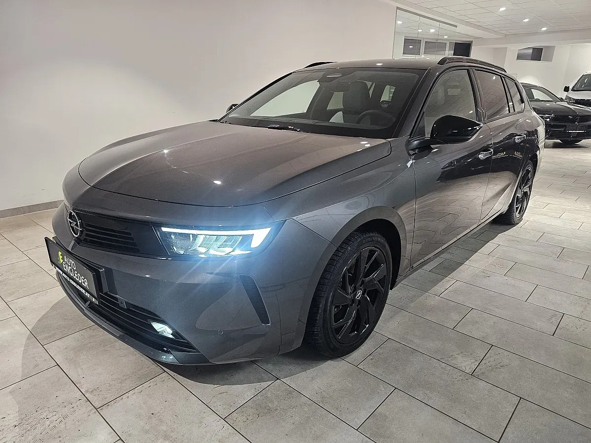 Opel Astra 2024 photo 2
