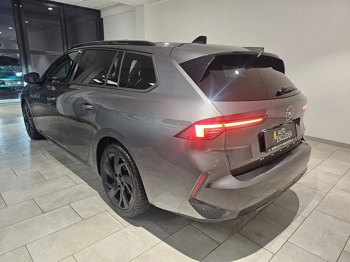 Opel Astra 2024 photo 3