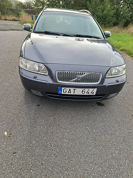 Volvo V70 2008 photo 3